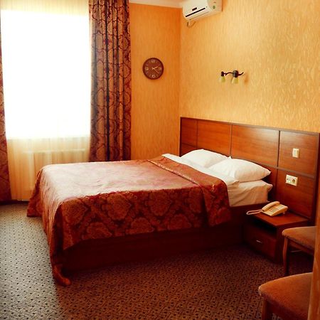 Hotel Dobrodiy Vinnytsia Exterior foto