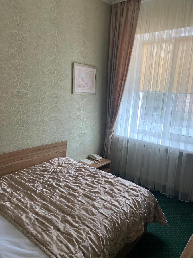 Hotel Dobrodiy Vinnytsia Exterior foto