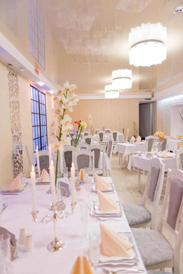Hotel Dobrodiy Vinnytsia Exterior foto