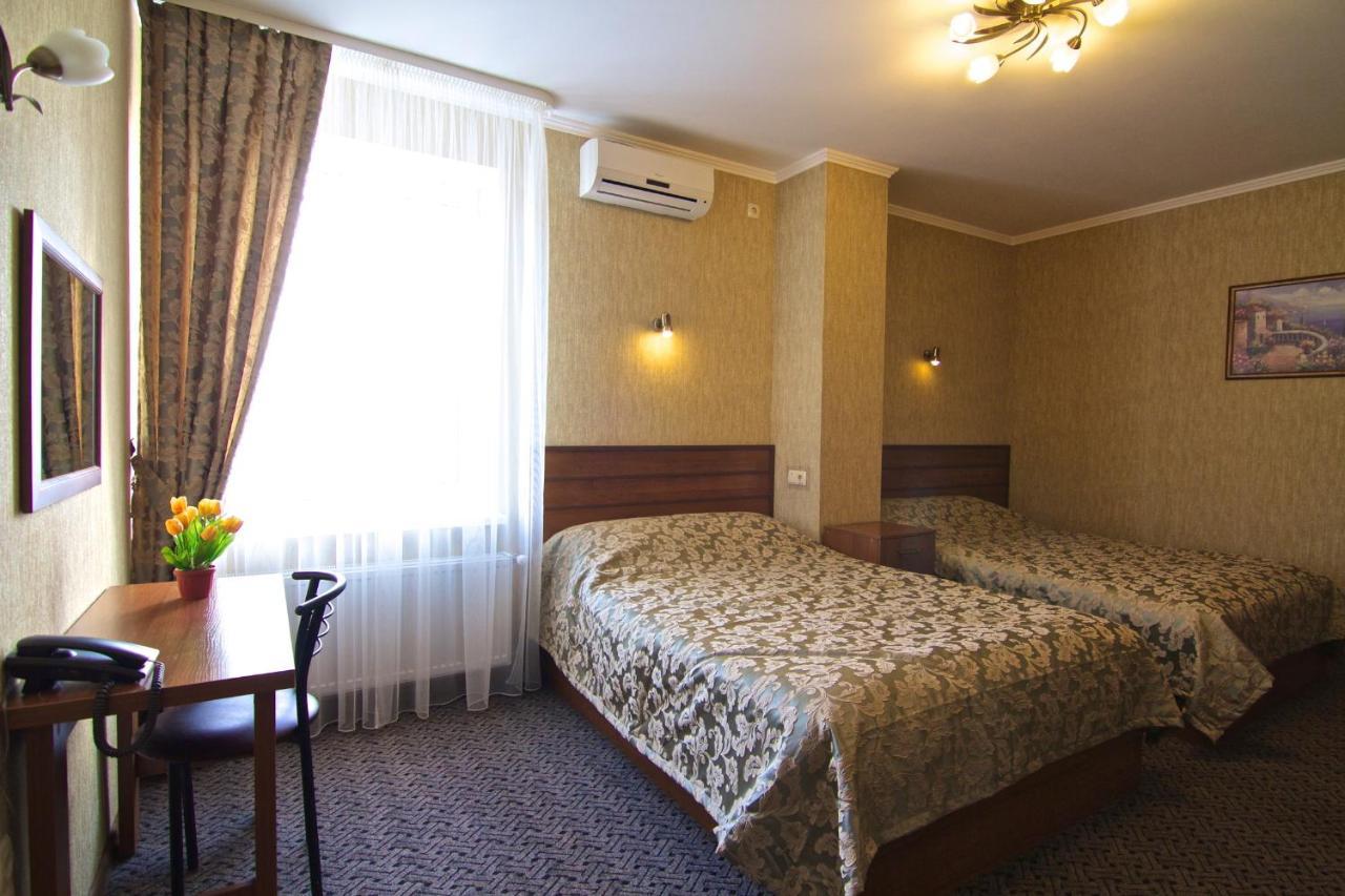 Hotel Dobrodiy Vinnytsia Exterior foto