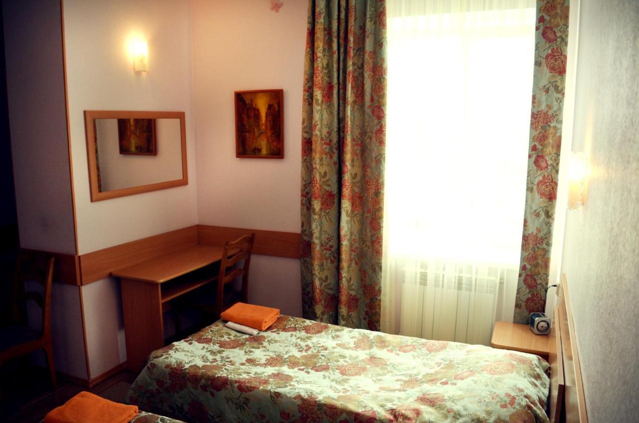 Hotel Dobrodiy Vinnytsia Exterior foto